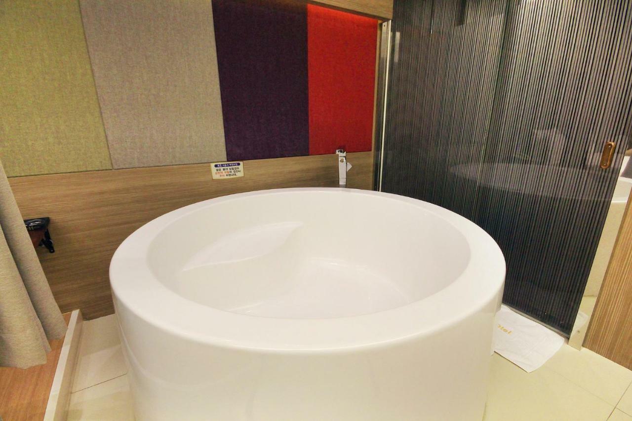 H大道酒店 Iksan 外观 照片